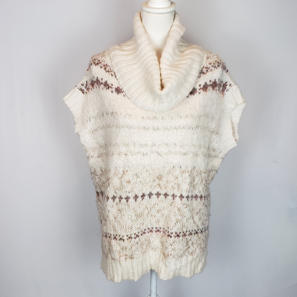 Free people size small wool blend sweater